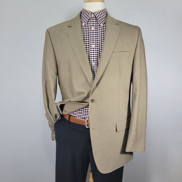Andrew Fezza Men's Sport Coat Blazer Two Button Beige Polyester‎ Blend Size 44L